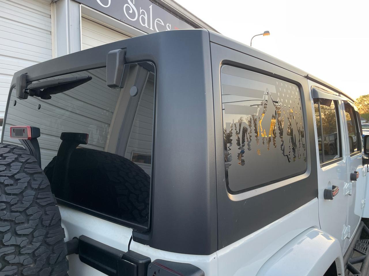 Jeep Wrangler Unlimited Sahara 4WD 2017