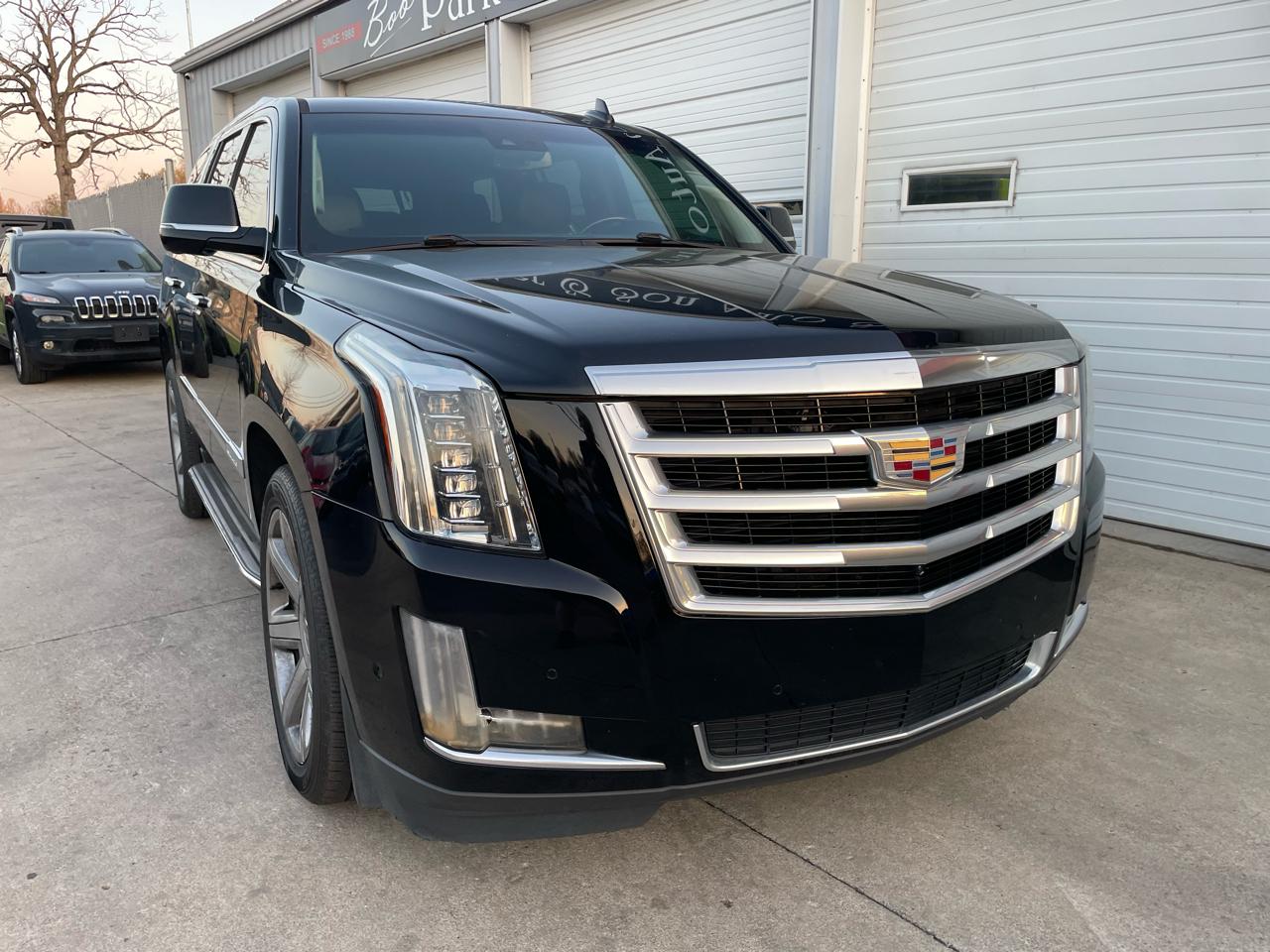 Cadillac Escalade Luxury 4WD 2018