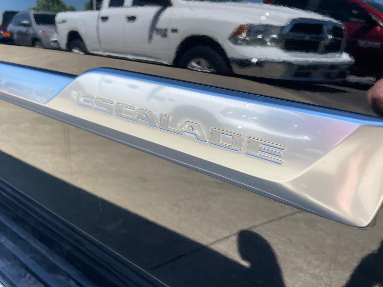 Cadillac Escalade Luxury 4WD 2018