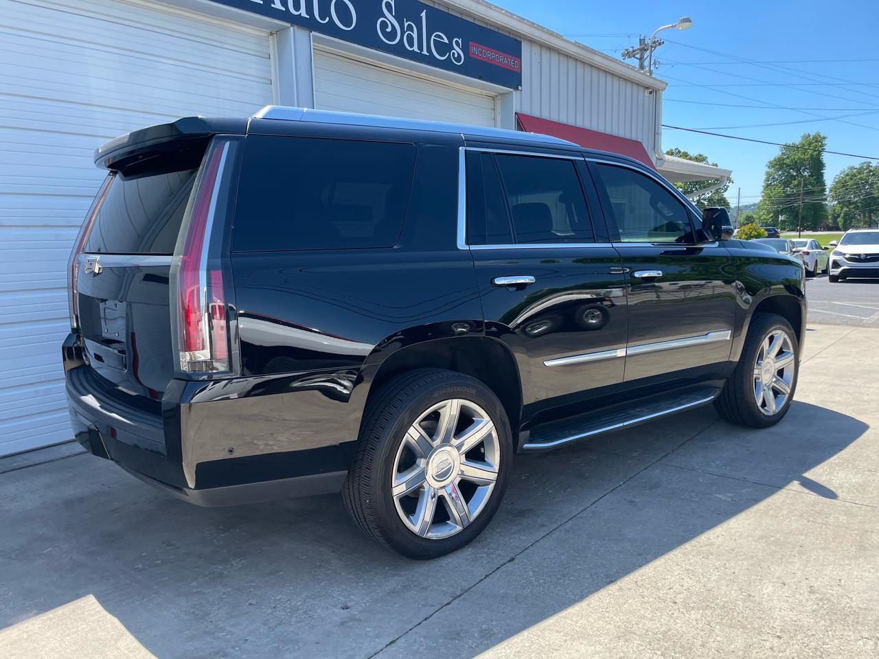 Cadillac Escalade Luxury 4WD 2018