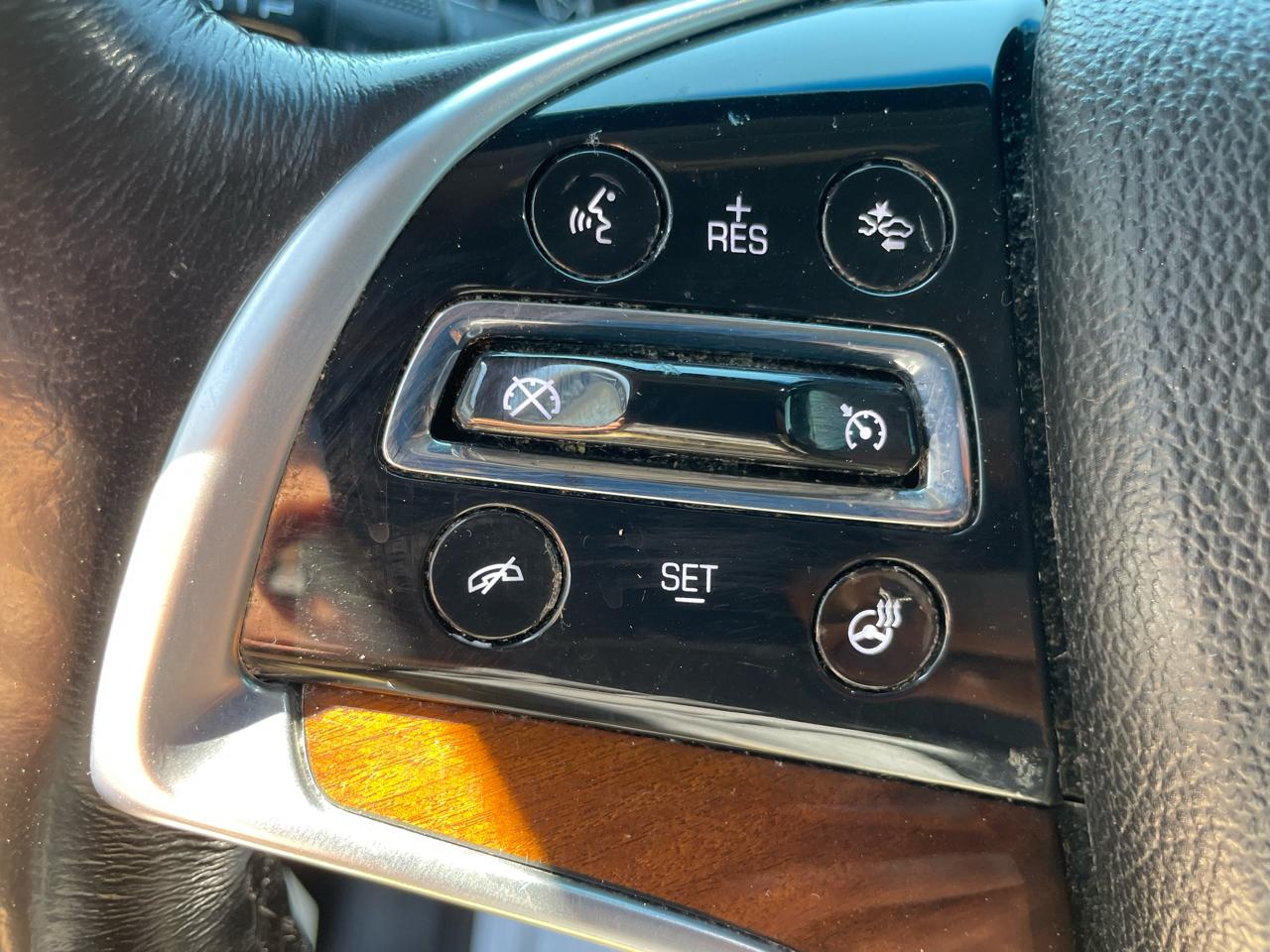 Cadillac Escalade Luxury 4WD 2018