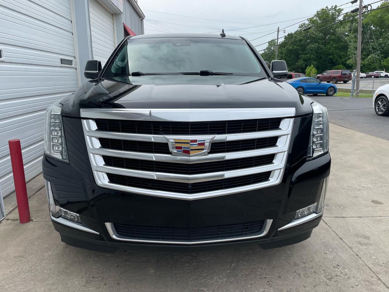 Cadillac Escalade Luxury 4WD 2018
