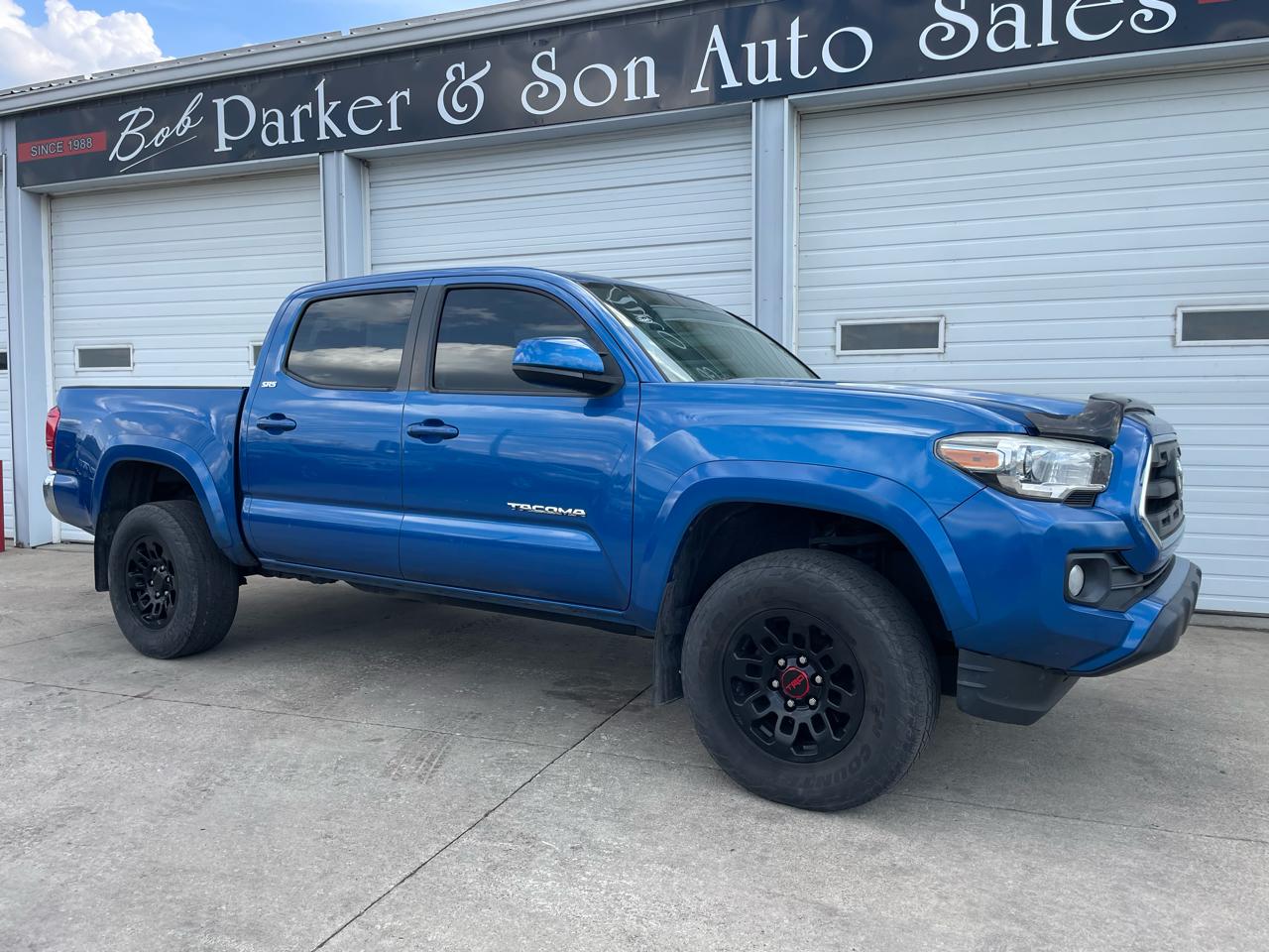 Toyota Tacoma 2WD Double Cab V6 AT SR5 (Natl) 2016