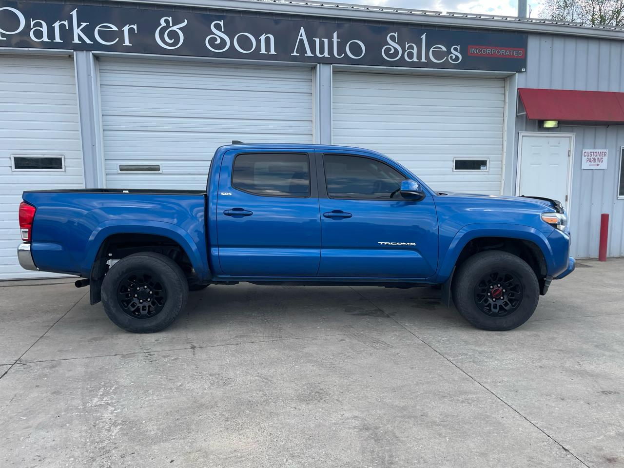 Toyota Tacoma 2WD Double Cab V6 AT SR5 (Natl) 2016
