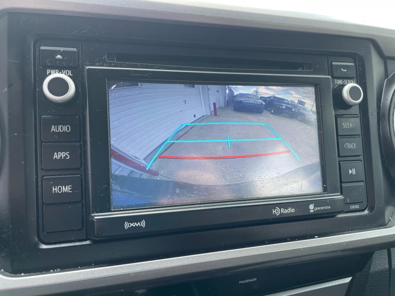 Toyota Tacoma 2WD Double Cab V6 AT SR5 (Natl) 2016