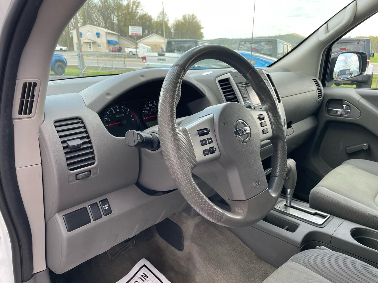 Nissan Frontier 2WD King Cab I4 Auto S 2018