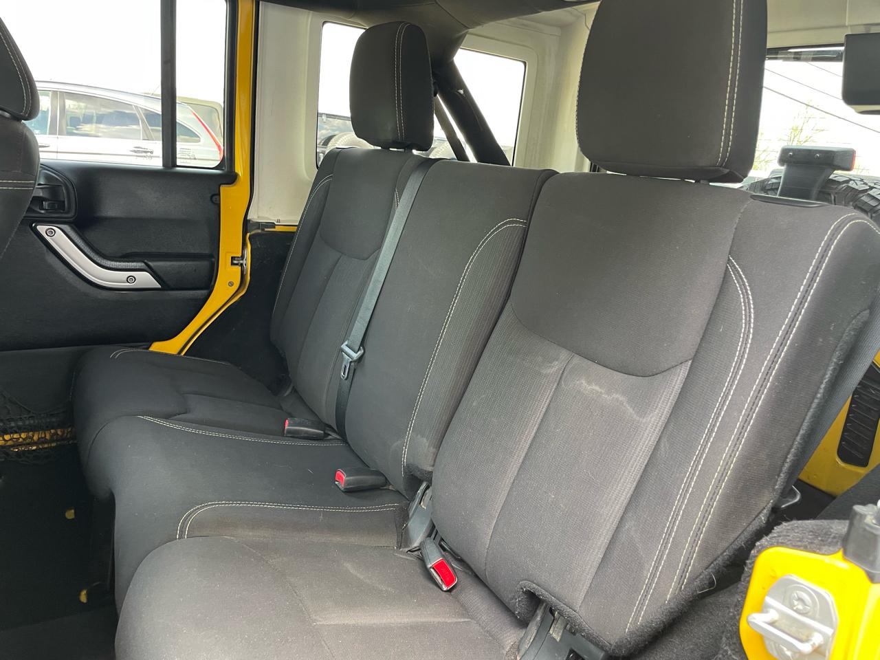 Jeep Wrangler Unlimited Rubicon 4WD 2015