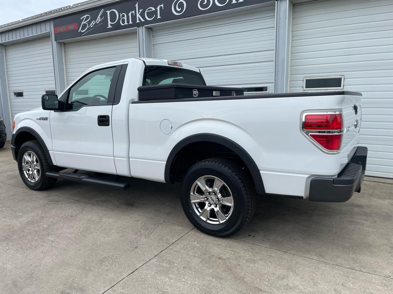 Ford F-150 2WD Reg Cab 126" XL 2013