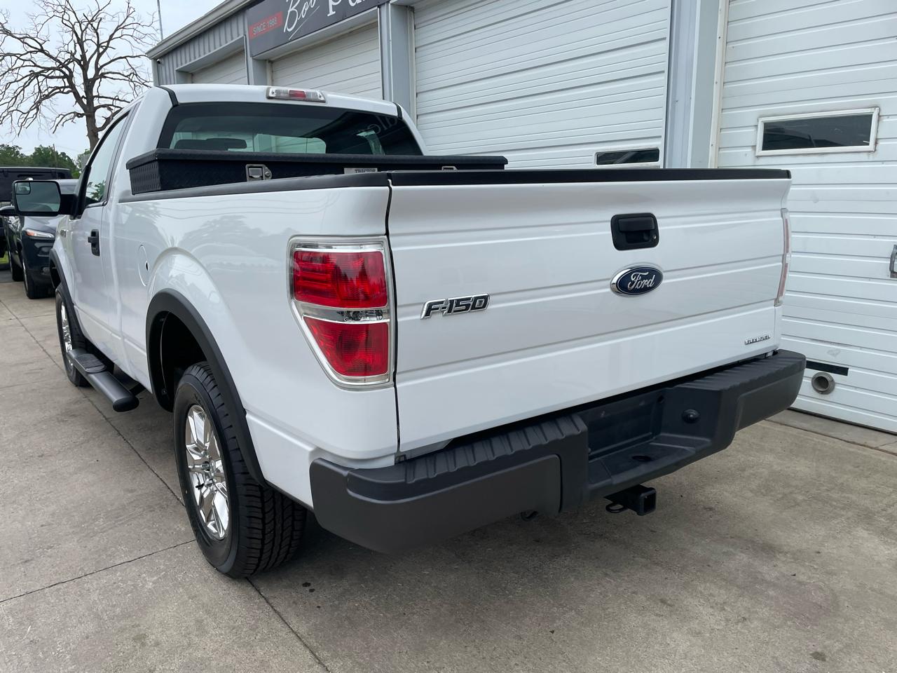 Ford F-150 2WD Reg Cab 126" XL 2013