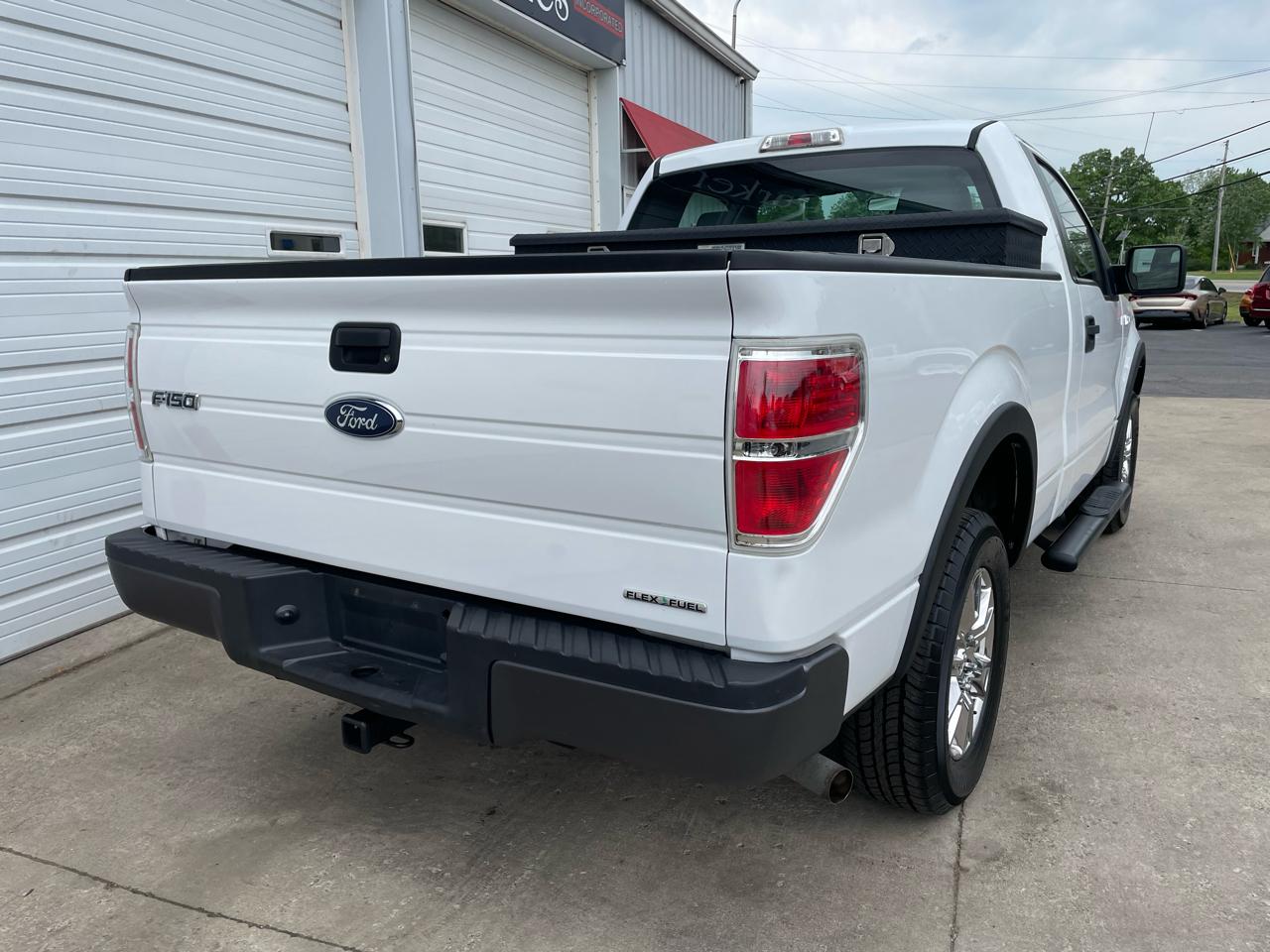 Ford F-150 2WD Reg Cab 126" XL 2013