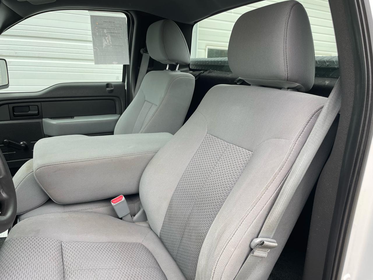 Ford F-150 2WD Reg Cab 126" XL 2013