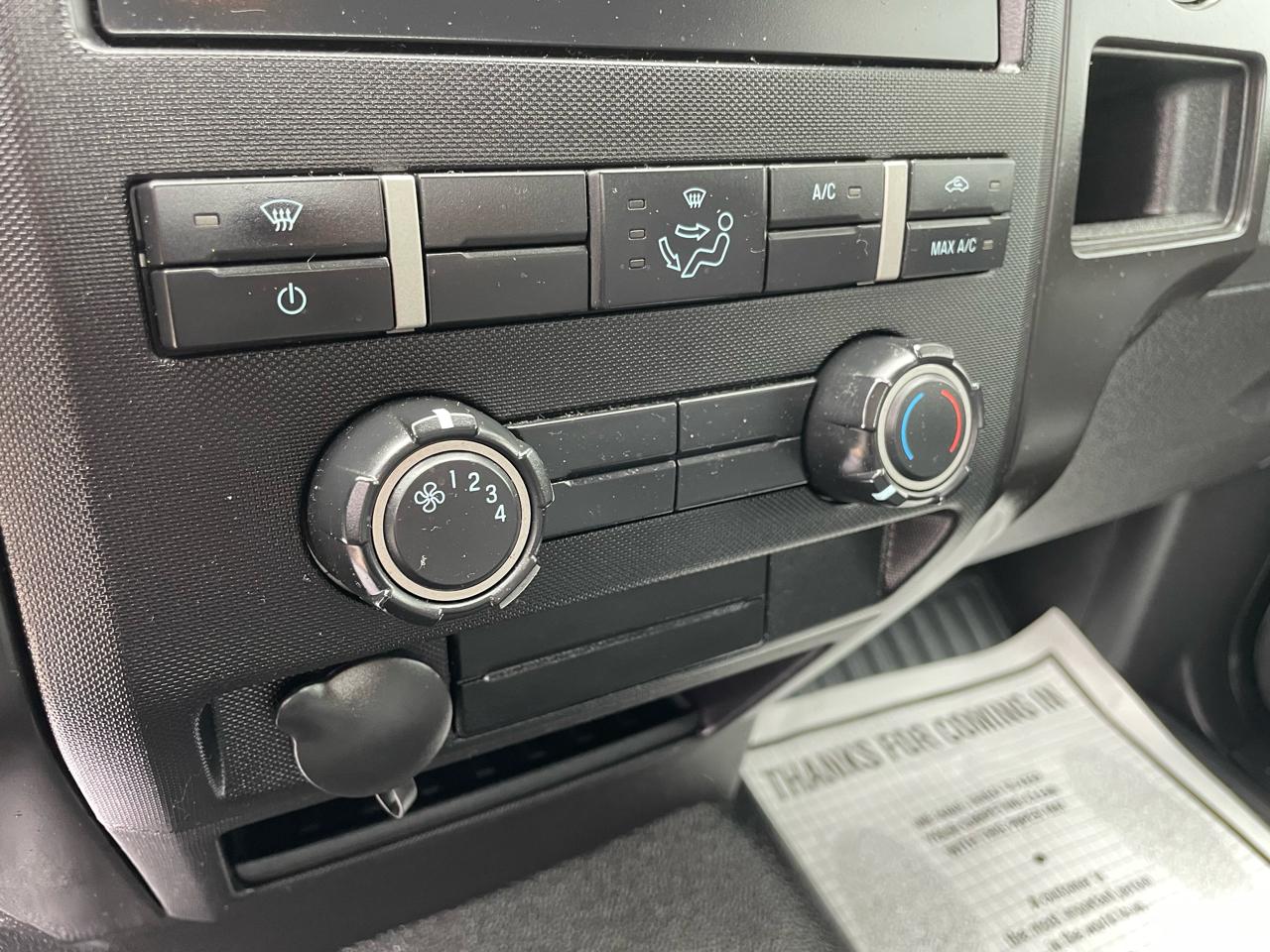 Ford F-150 2WD Reg Cab 126" XL 2013