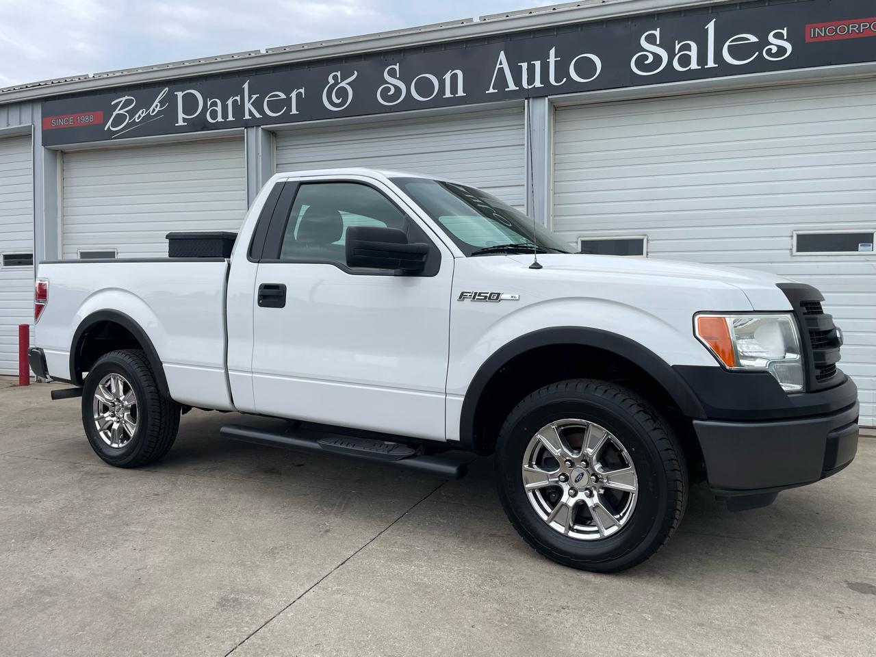 Ford F-150 2WD Reg Cab 126" XL 2013