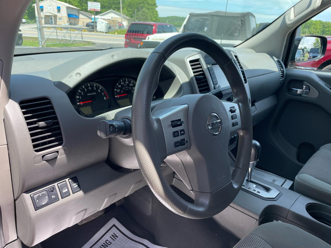Nissan Frontier S Crew Cab 4WD 2021