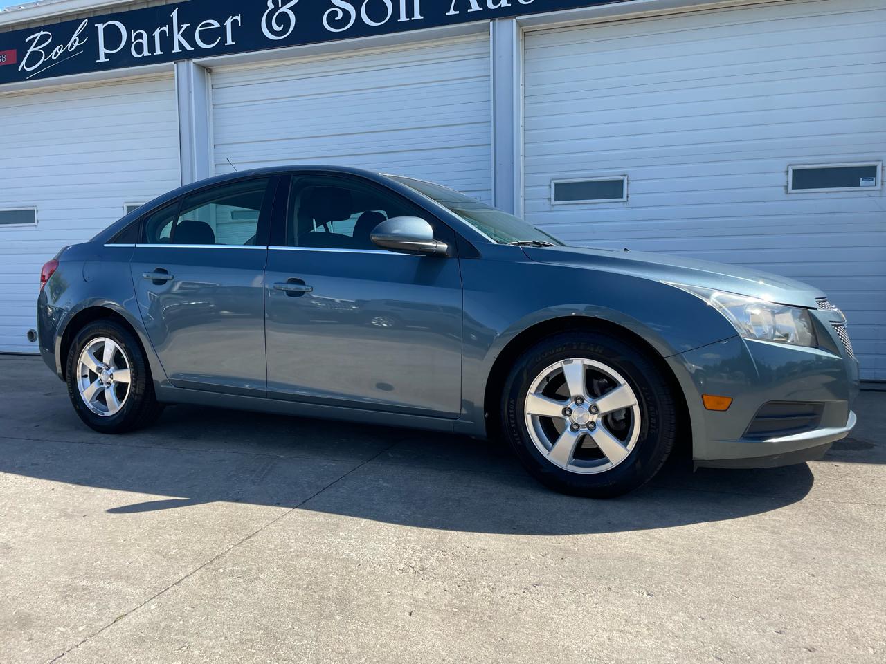 Chevrolet Cruze 1LT 2012