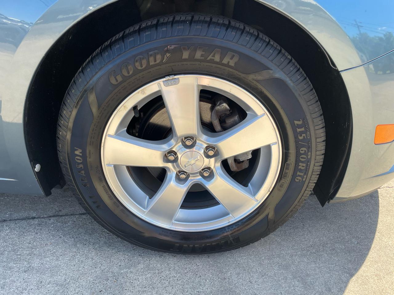 Chevrolet Cruze 1LT 2012