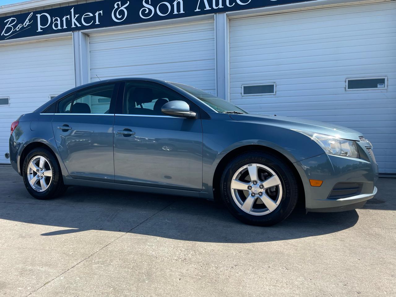 Chevrolet Cruze 1LT 2012