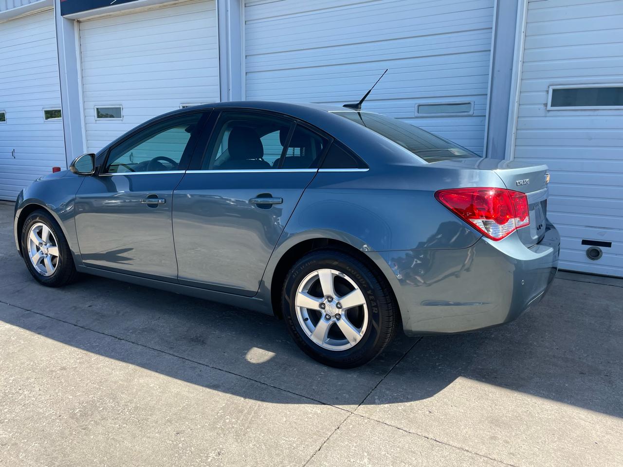Chevrolet Cruze 1LT 2012