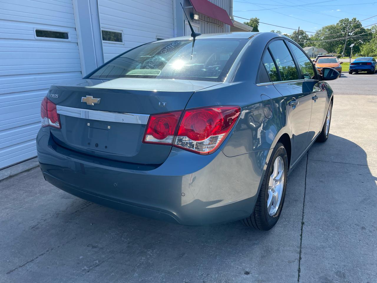 Chevrolet Cruze 1LT 2012