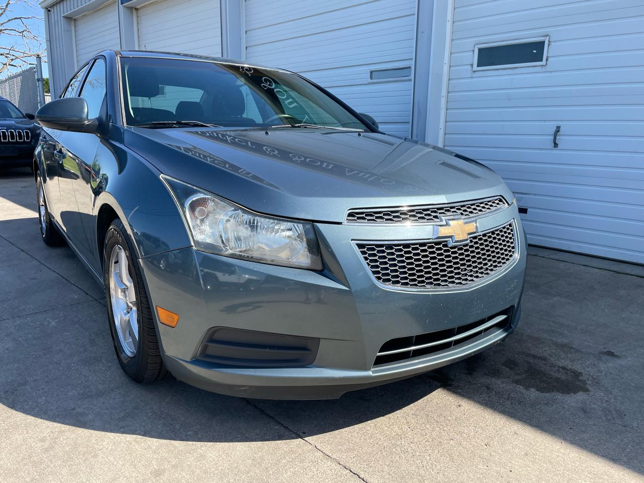 Chevrolet Cruze 1LT 2012