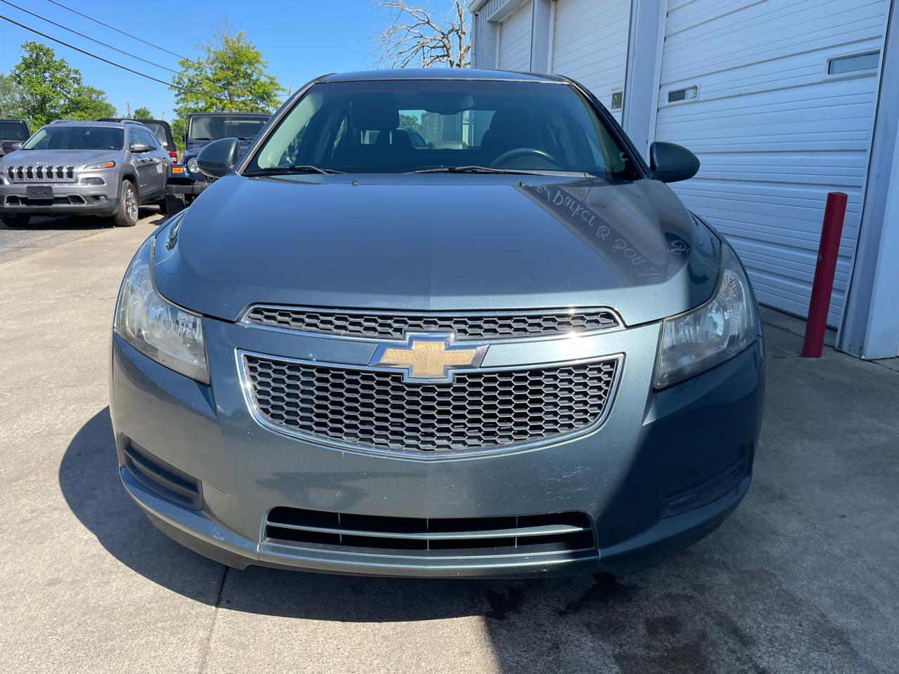Chevrolet Cruze 1LT 2012