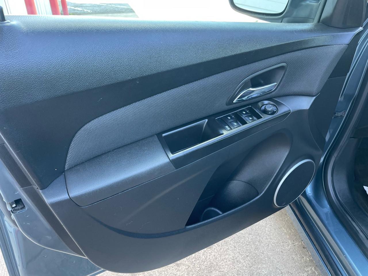 Chevrolet Cruze 1LT 2012