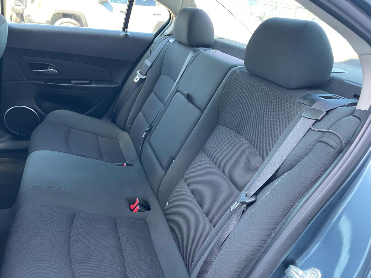 Chevrolet Cruze 1LT 2012