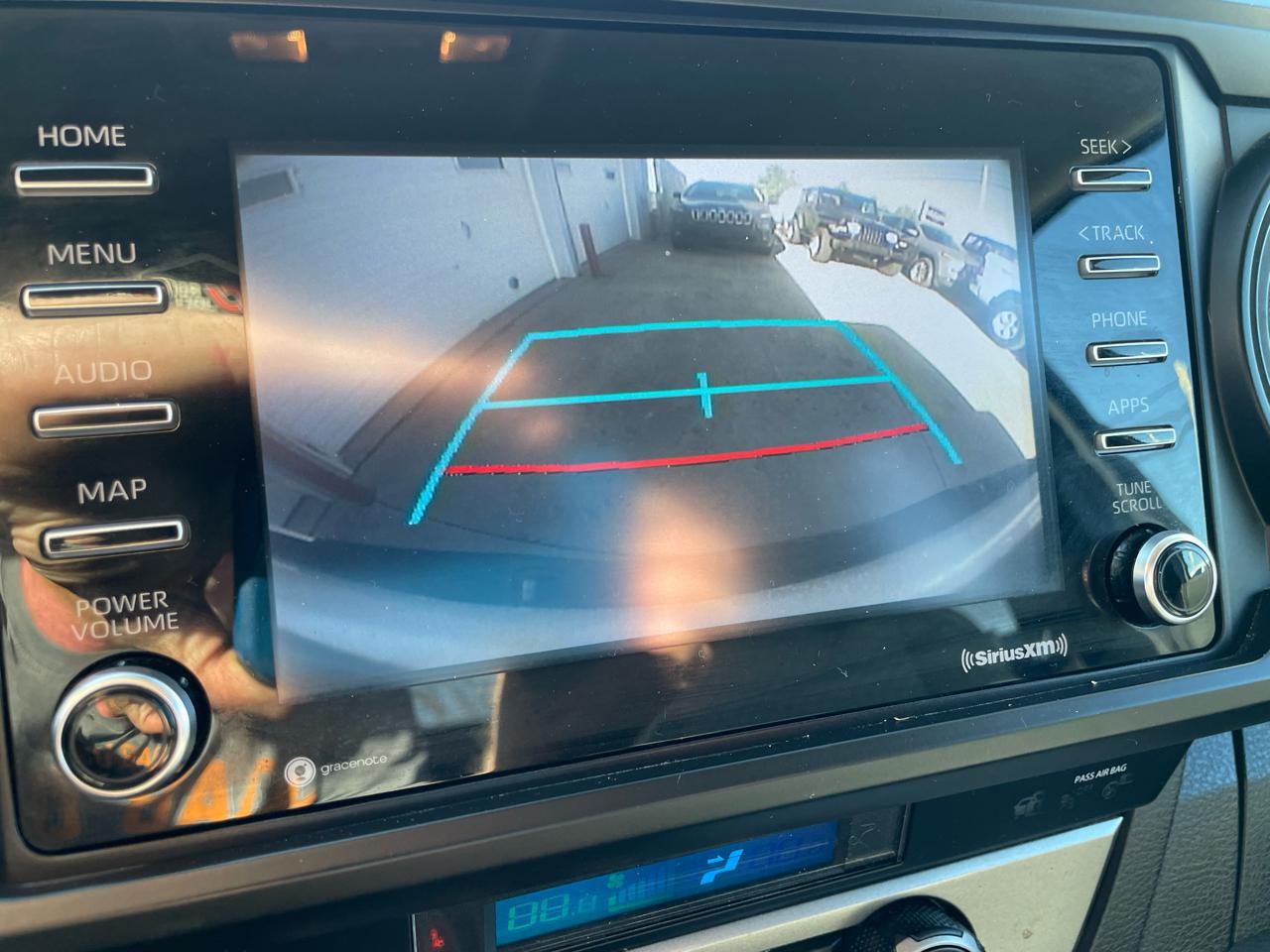 Toyota Tacoma 4WD Access V6 AT (Natl) 2021