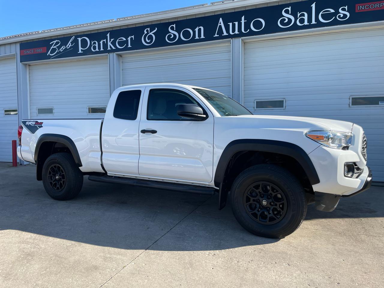Toyota Tacoma 4WD Access V6 AT (Natl) 2021