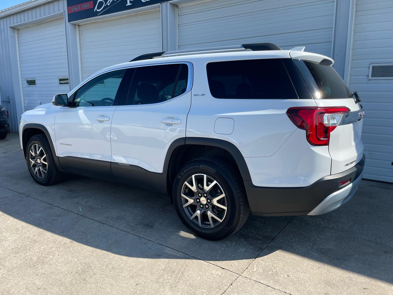 GMC Acadia SLE 2021