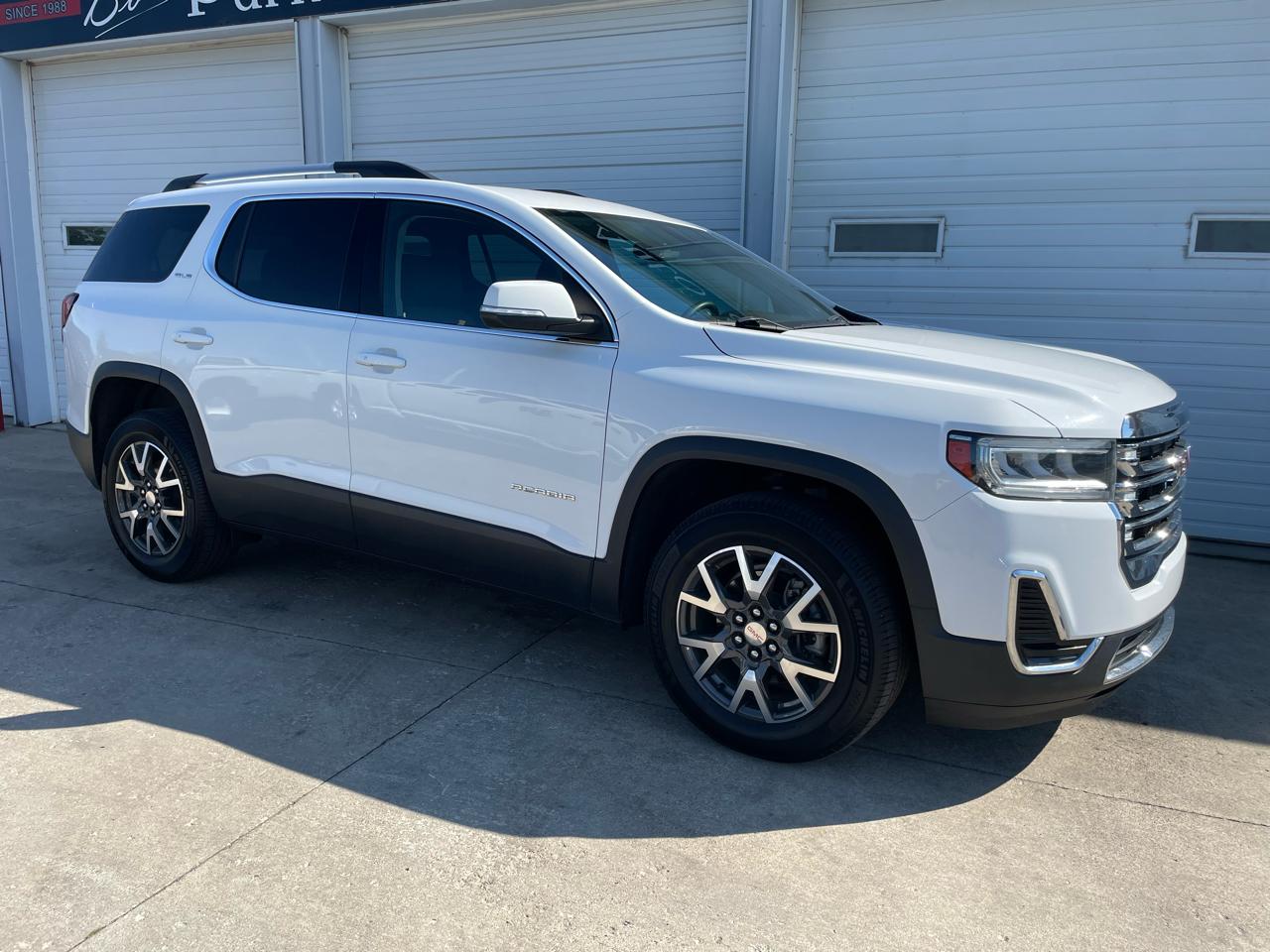 GMC Acadia SLE 2021