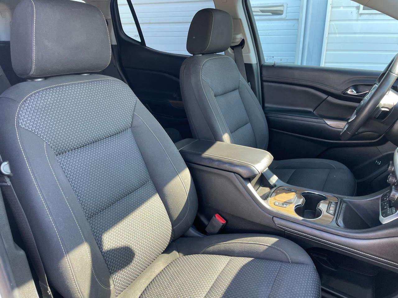 GMC Acadia SLE 2021