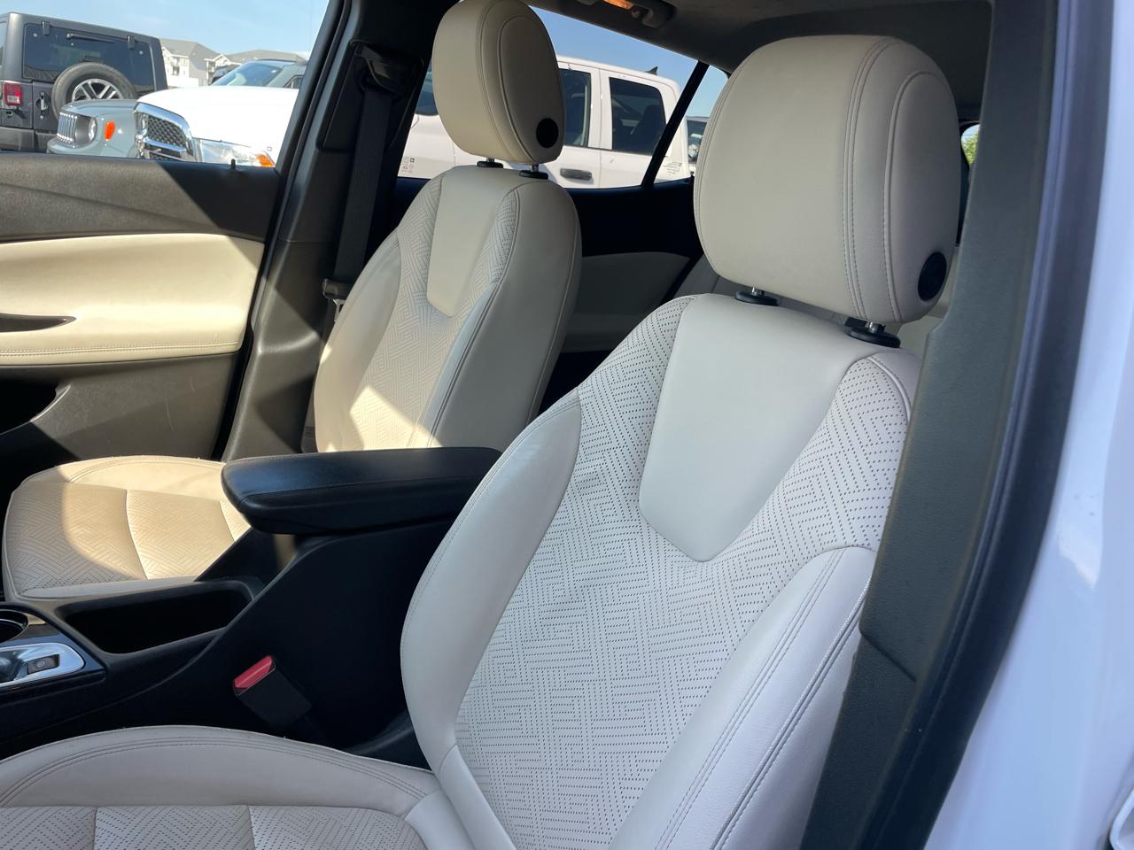 Buick Encore GX Essence AWD 2021