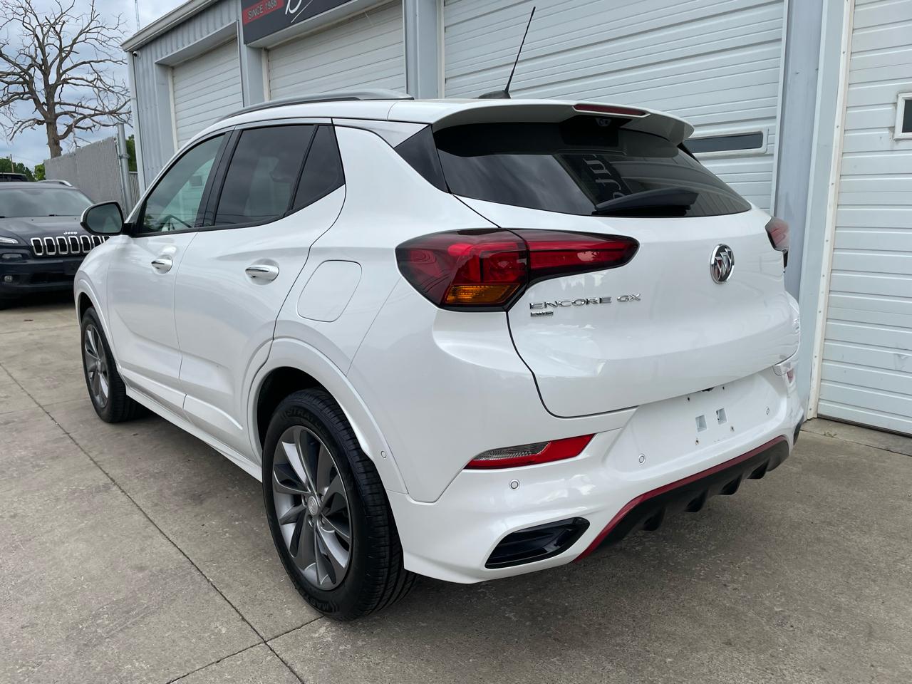 Buick Encore GX Essence AWD 2021