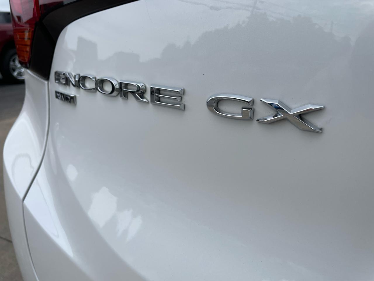 Buick Encore GX Essence AWD 2021