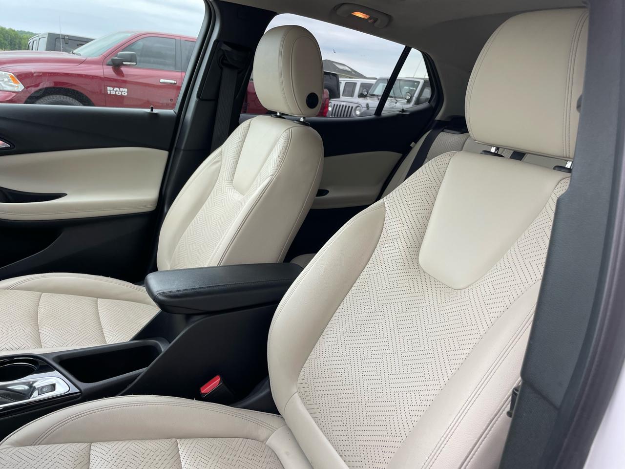 Buick Encore GX Essence AWD 2021