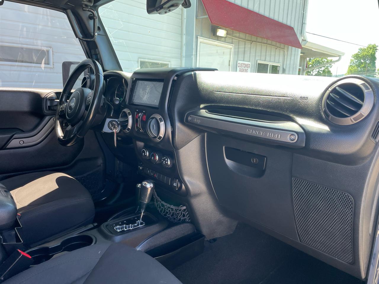 Jeep Wrangler Unlimited Sport 4WD 2016