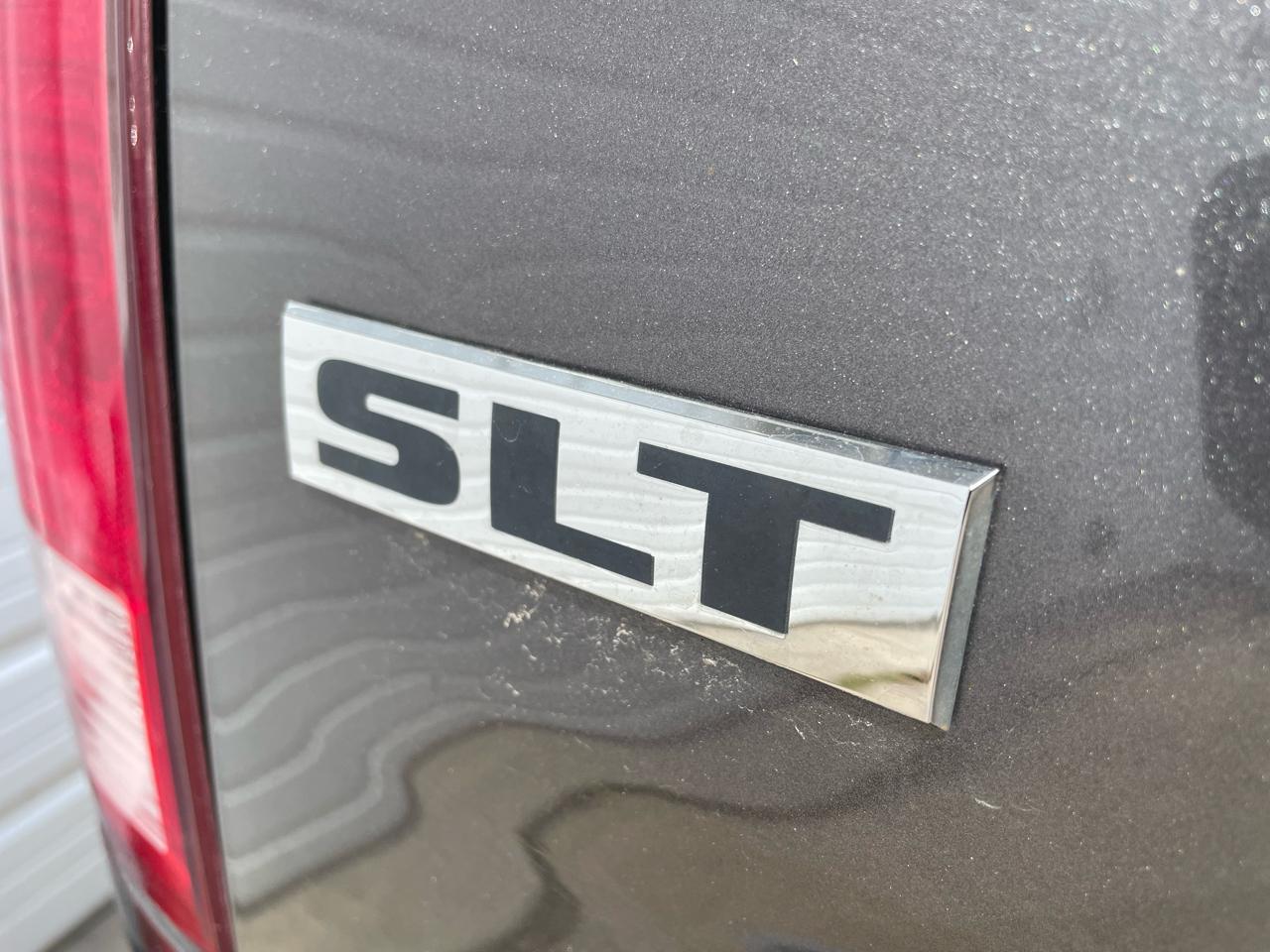 RAM 1500 2WD Quad Cab 140.5" SLT 2016