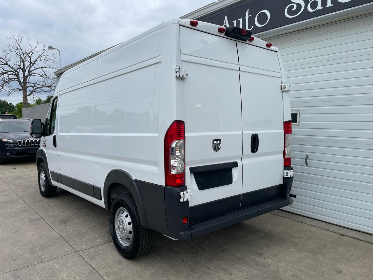 RAM Promaster 1500 High Roof Tradesman 136-in. WB 2017