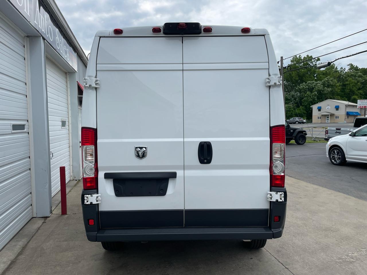 RAM Promaster 1500 High Roof Tradesman 136-in. WB 2017