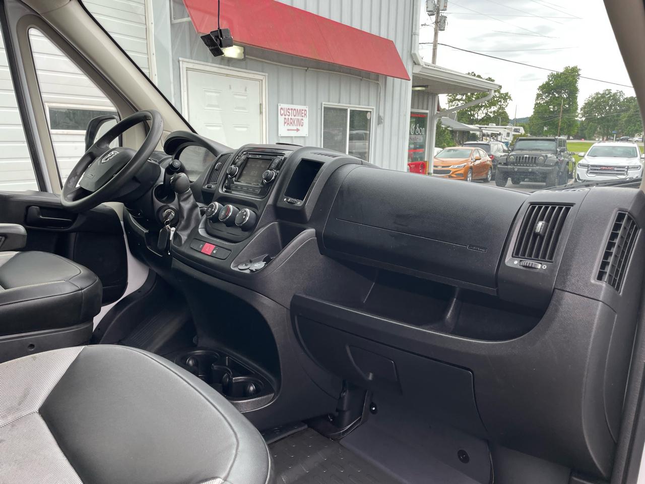 RAM Promaster 1500 High Roof Tradesman 136-in. WB 2017