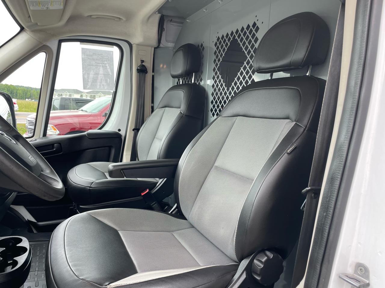 RAM Promaster 1500 High Roof Tradesman 136-in. WB 2017