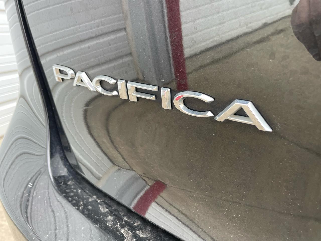 Chrysler Pacifica Limited 2022