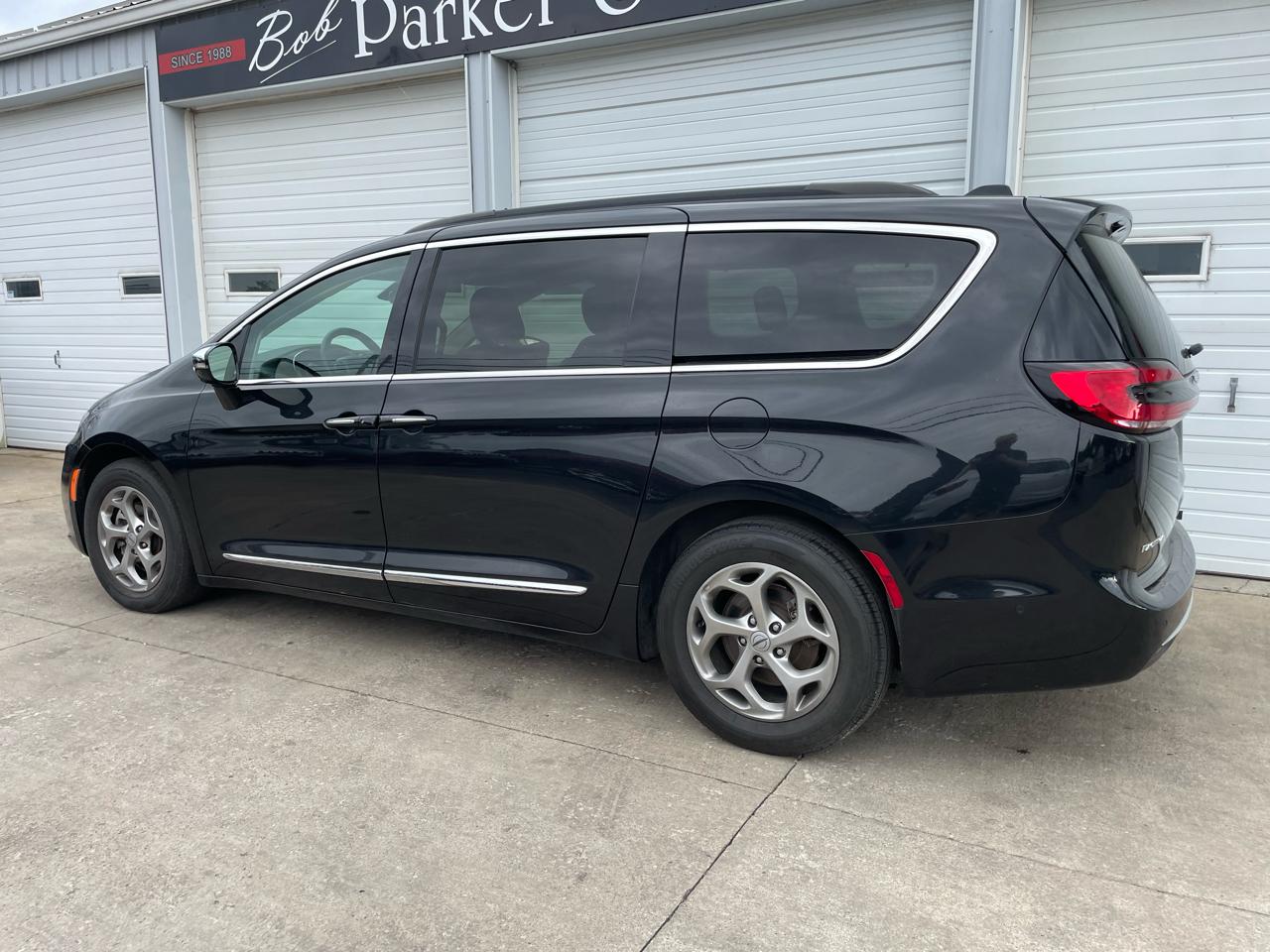 Chrysler Pacifica Limited 2022