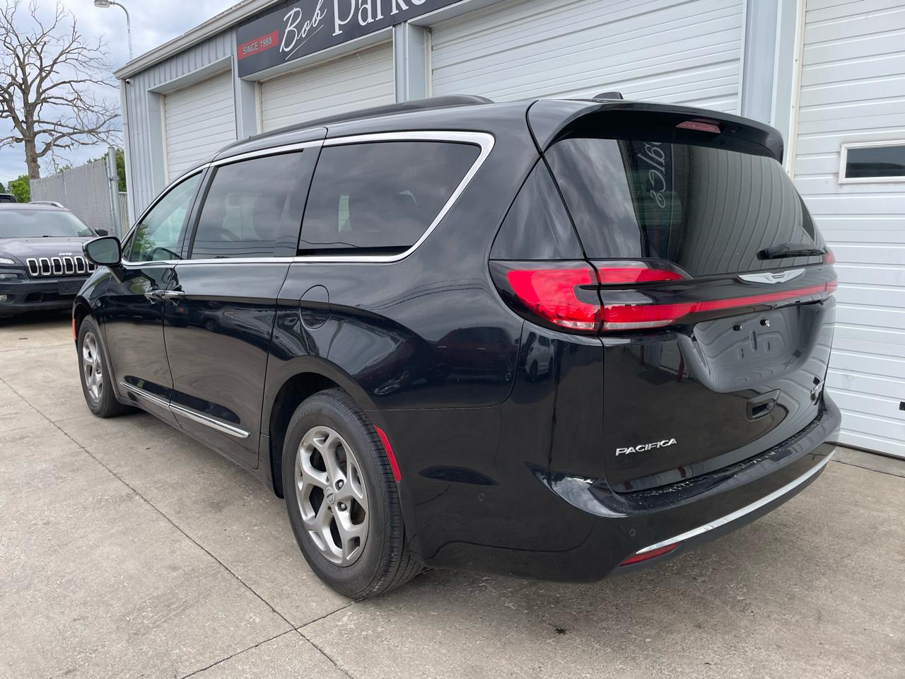 Chrysler Pacifica Limited 2022