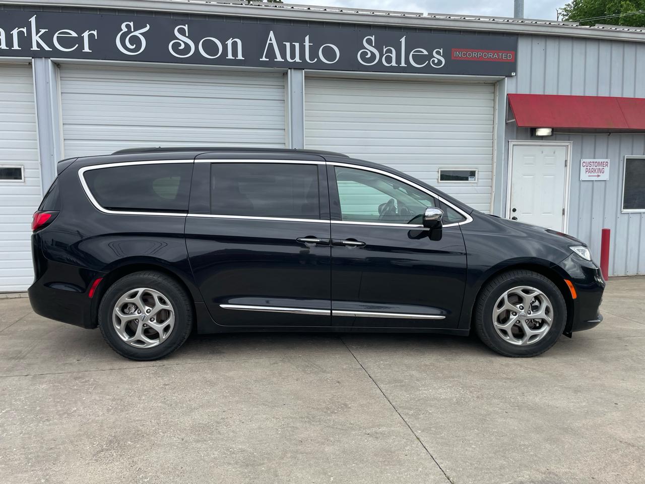 Chrysler Pacifica Limited 2022