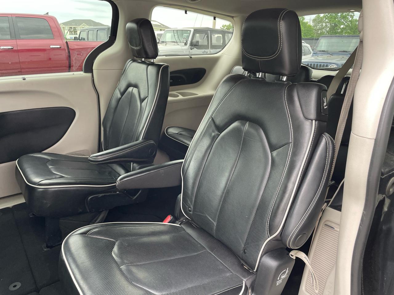 Chrysler Pacifica Limited 2022