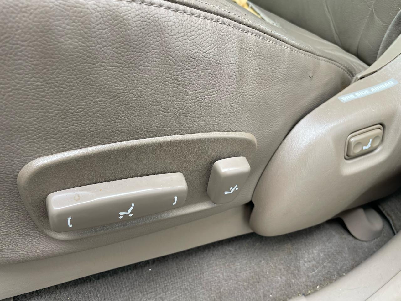Toyota Sequoia Limited 4WD 2003
