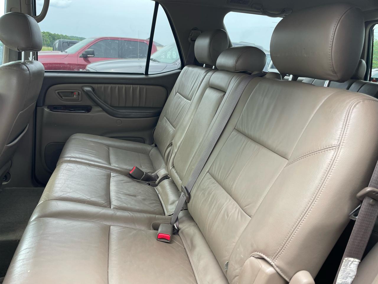Toyota Sequoia Limited 4WD 2003