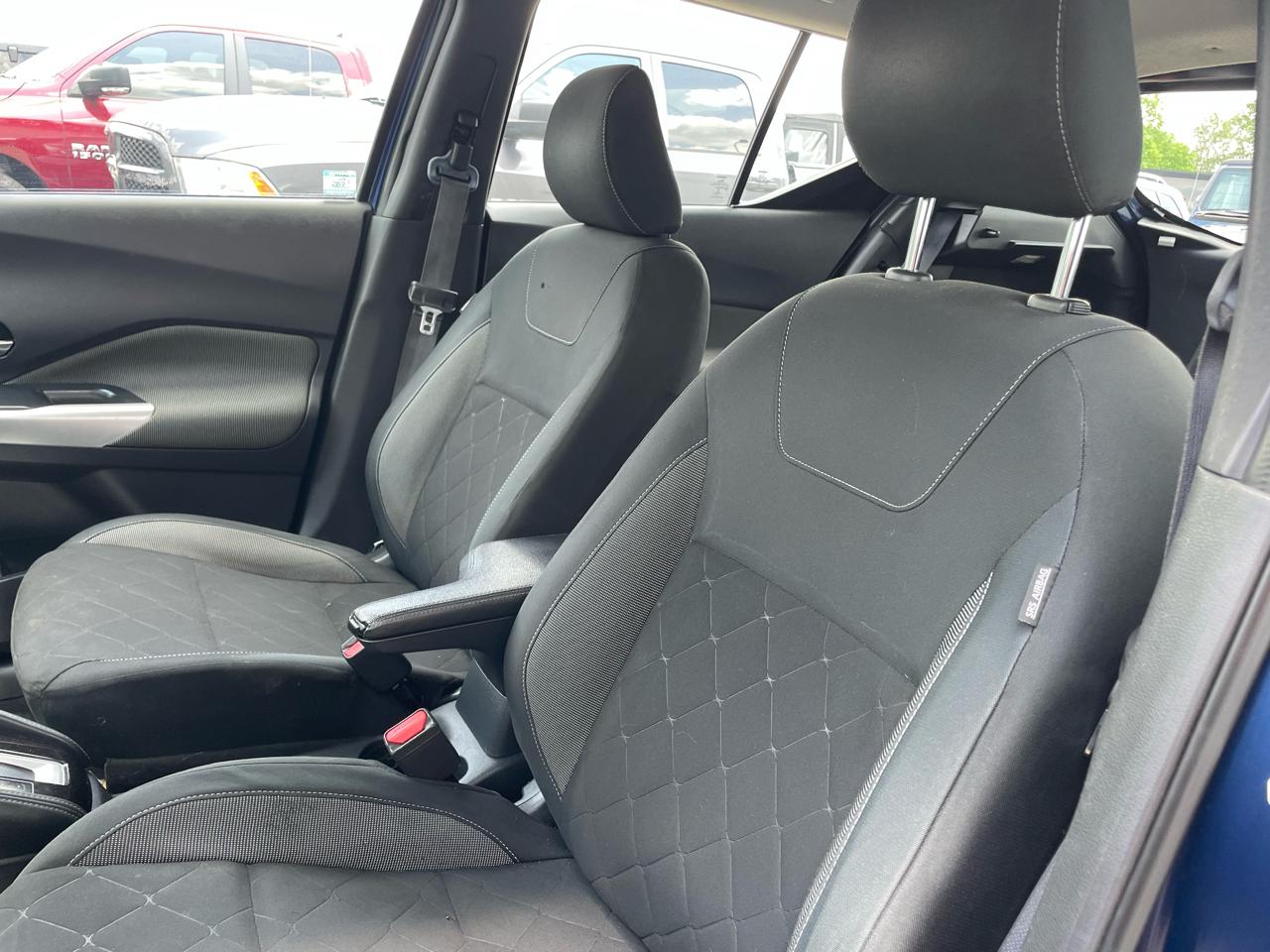 Nissan Kicks SV 2020
